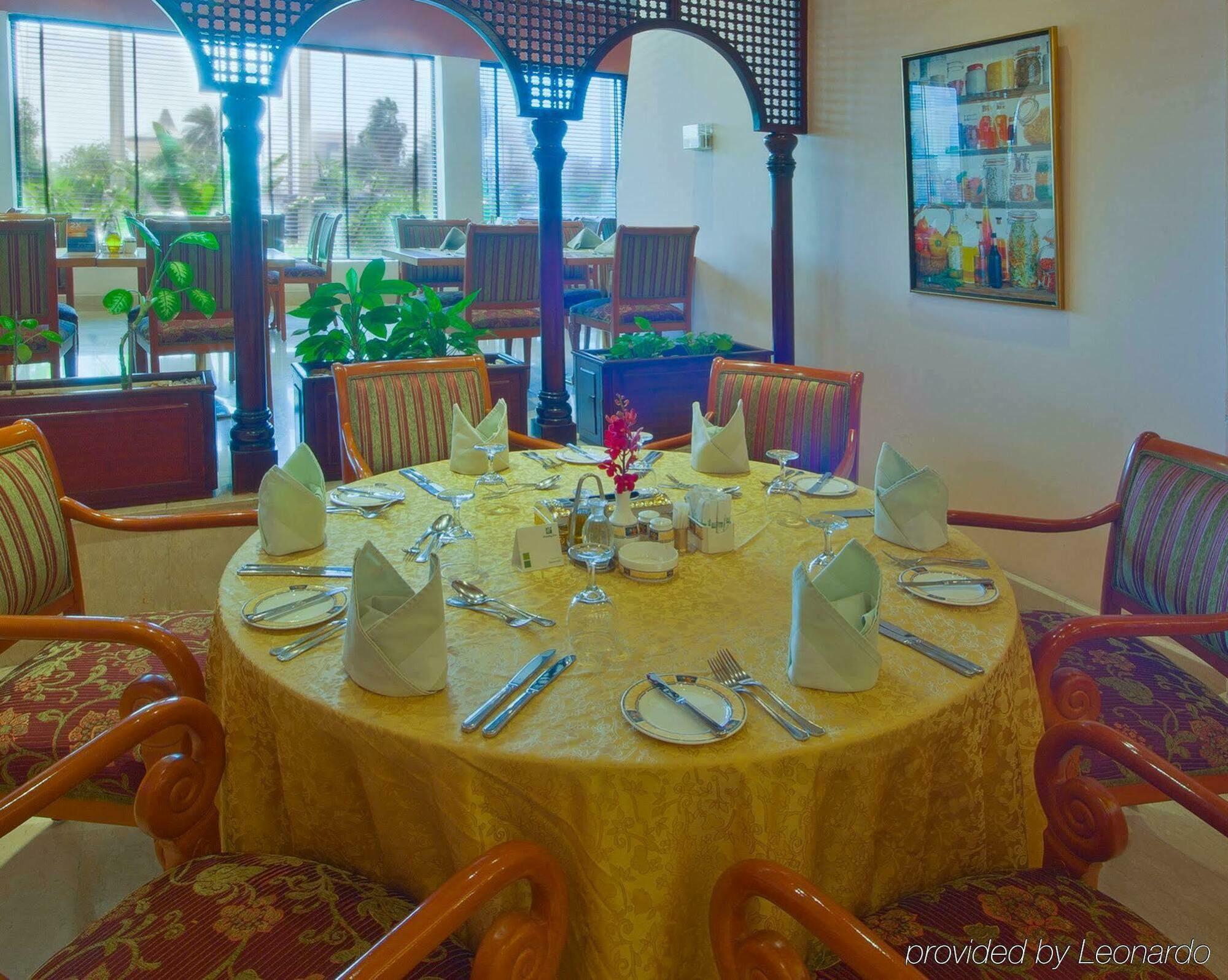 Holiday Inn Al Salam Dschidda Exterior foto